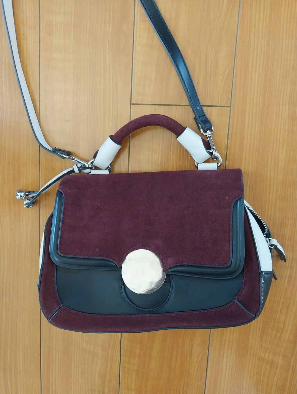 Beautiful ZARA Suede Top-Handle Crossbody Shoulder Bag in Burgundy/Black